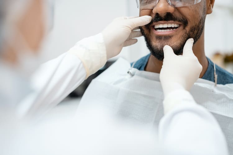 Recognizing the early signs of gum disease is crucial for preventing more serious dental problems, including tooth loss and damage.